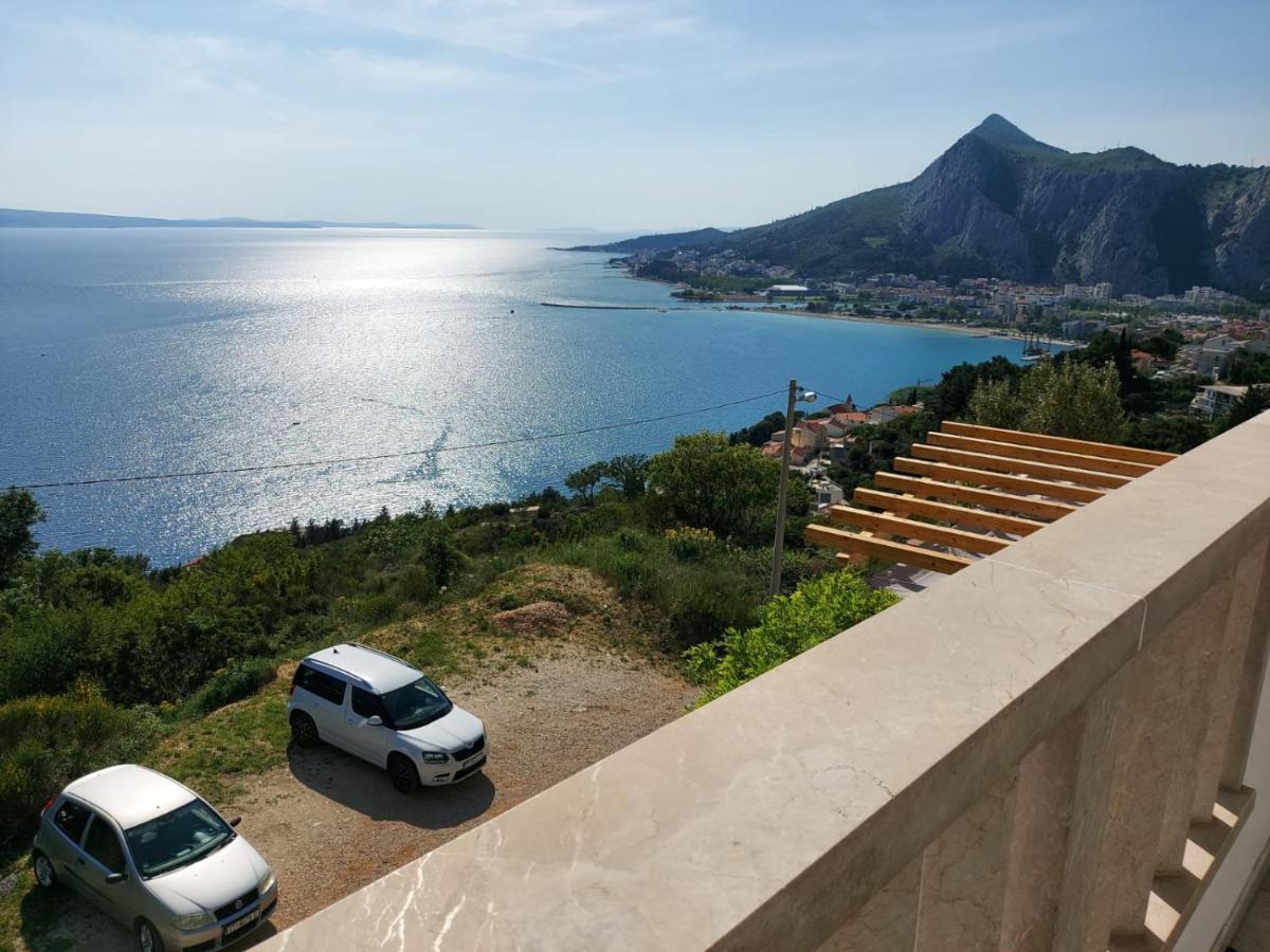 Apartmani Cvita Omiš Exterior foto